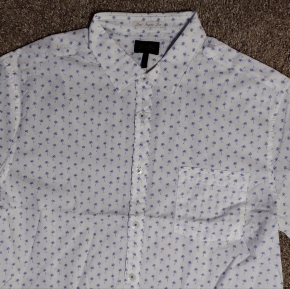 Good Man Brand White and Blue Short Sleeve Palm Tree Button Down Shirt - Picture 3 of 9